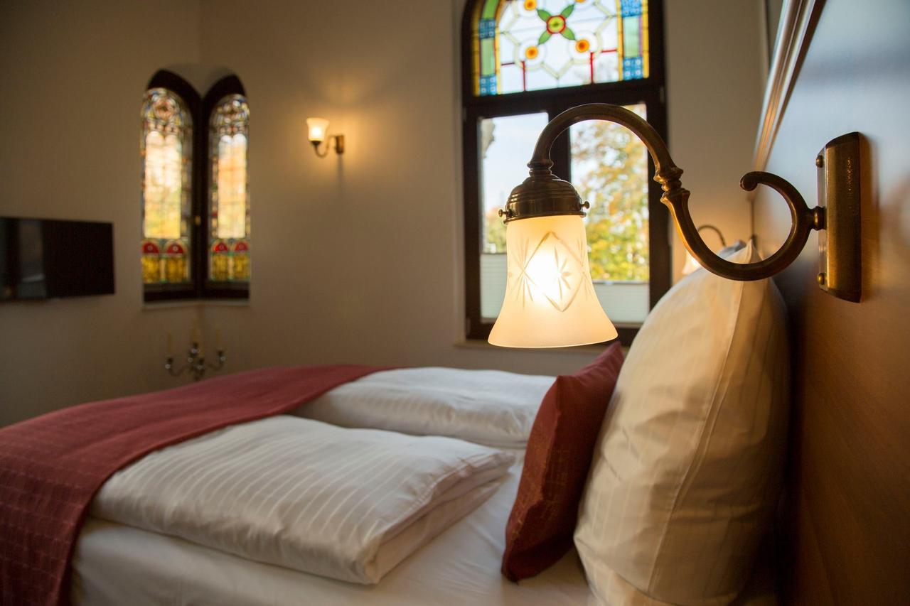 Pension Villa Kleine Wartburg Айзенах Екстериор снимка