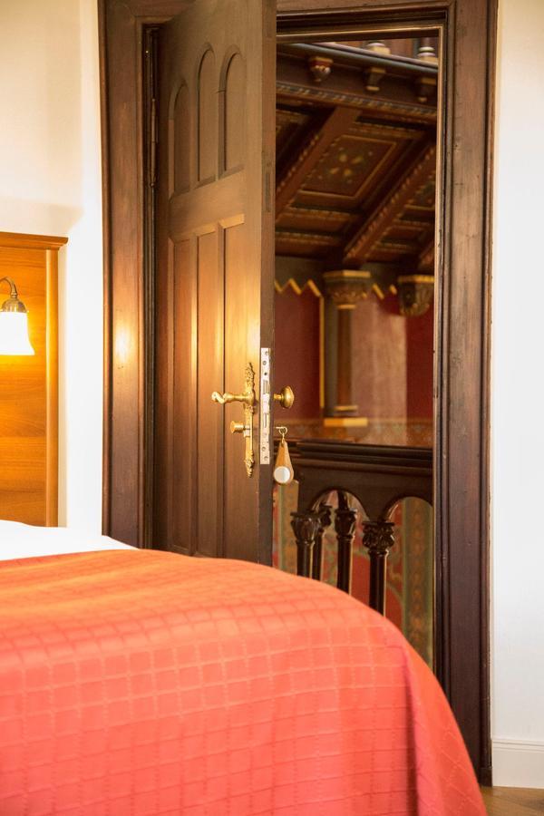 Pension Villa Kleine Wartburg Айзенах Екстериор снимка